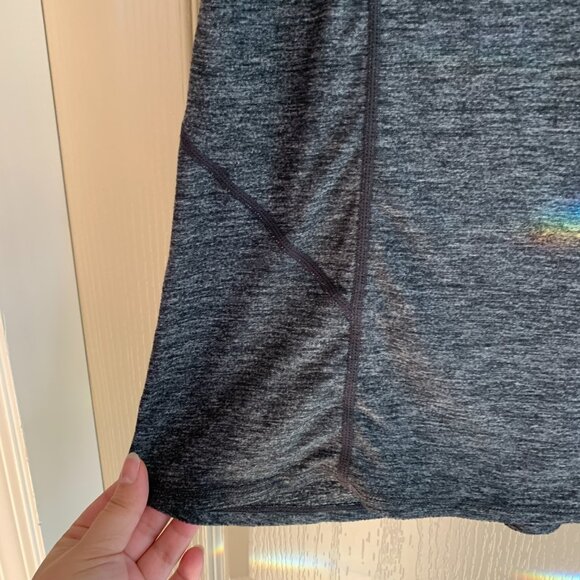 Lululemon Heathered Black Ruffle Tank Top Sz 4 – Feminine Athleisure Coastal - Picture 5 of 7